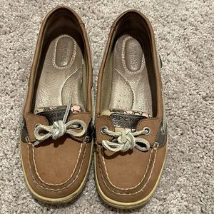 Sperry angelfish linen/ditsy (floral)